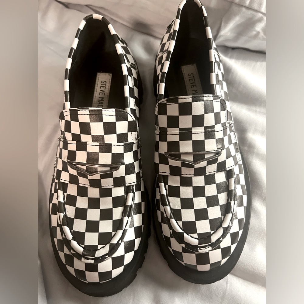Women’s shoes- Steve madden Lawrence Loafer